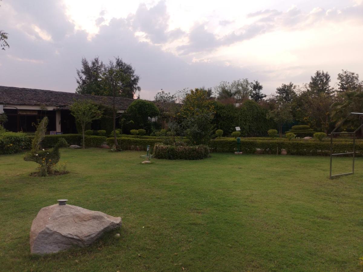 Astroport Sariska Treetop By Eight Continents Tehla Luaran gambar