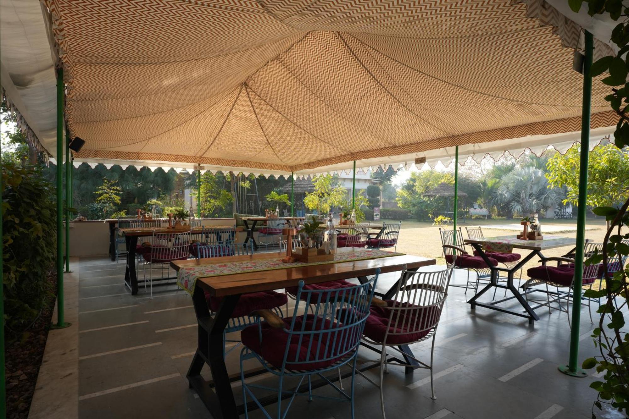 Astroport Sariska Treetop By Eight Continents Tehla Luaran gambar