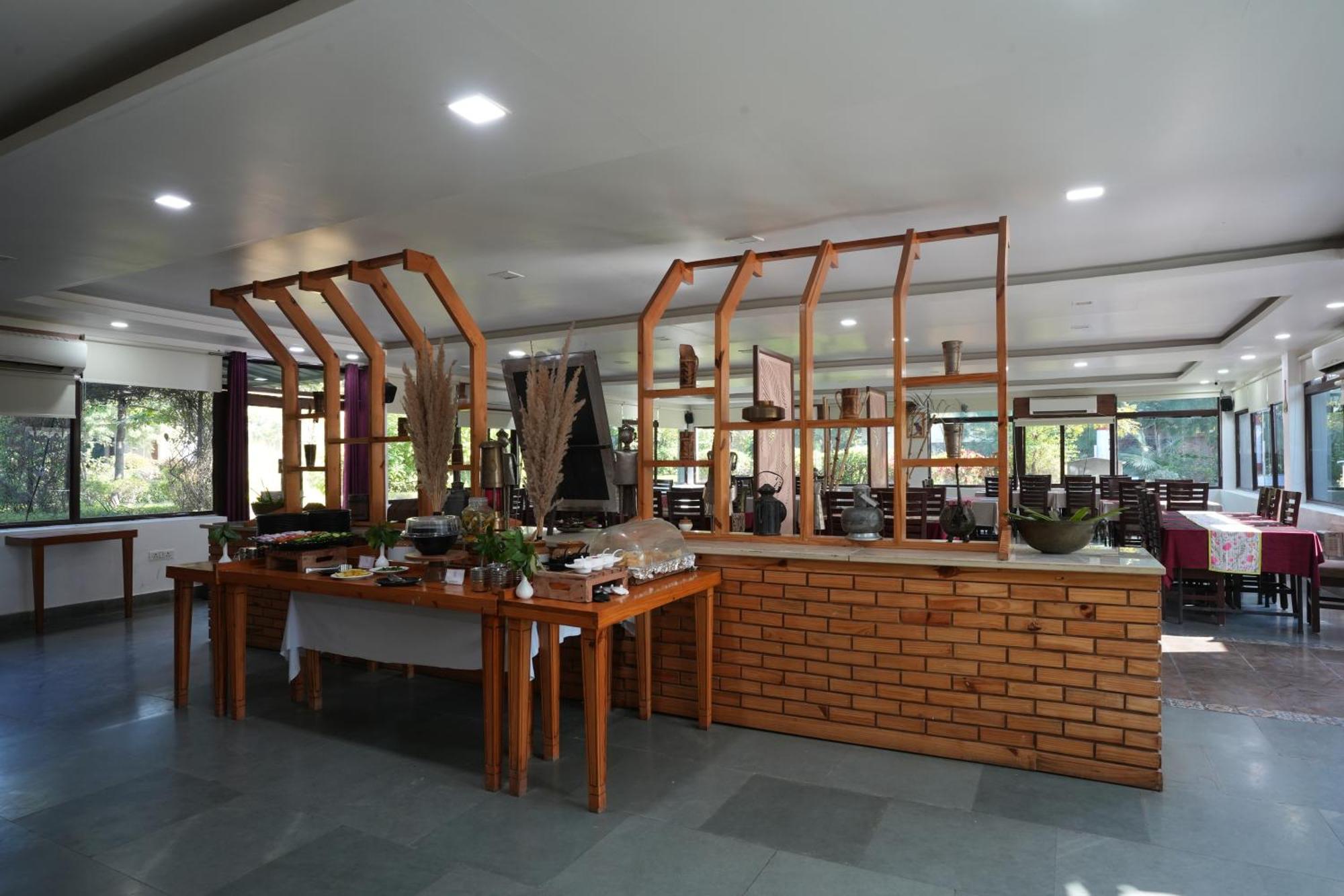 Astroport Sariska Treetop By Eight Continents Tehla Luaran gambar