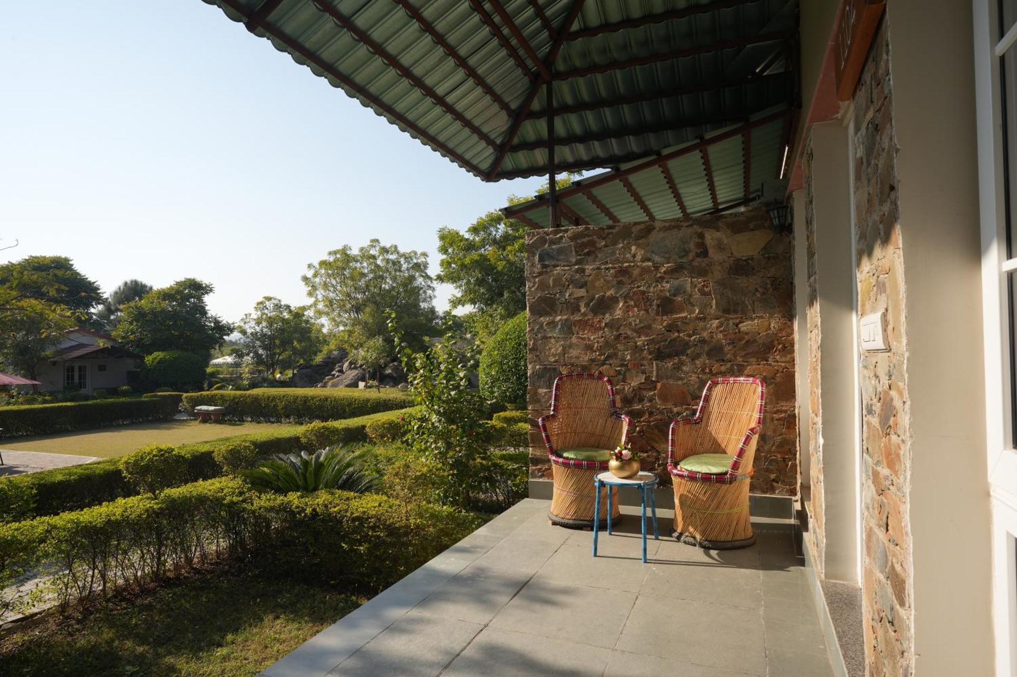 Astroport Sariska Treetop By Eight Continents Tehla Luaran gambar